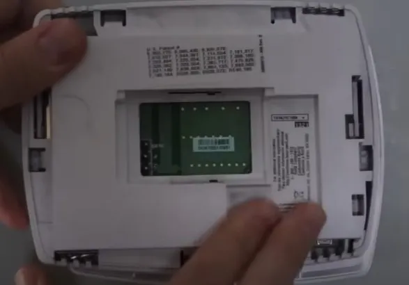 How to Fix "AC Power Loss" on a Honeywell Thermostat